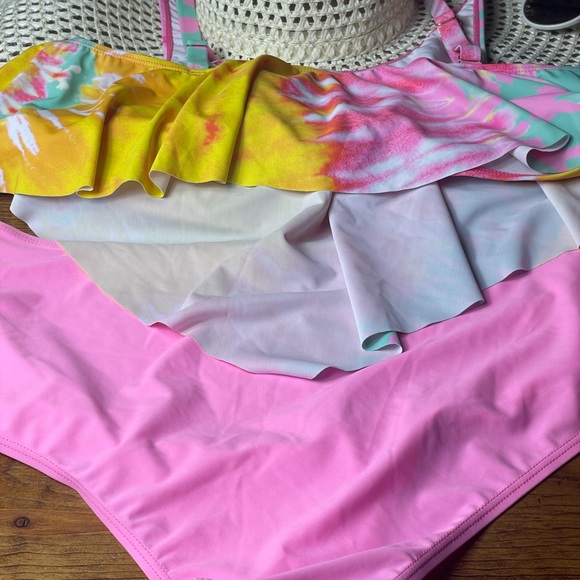 NEW ROSE GAL TWO PIECE - Picture 3 of 4